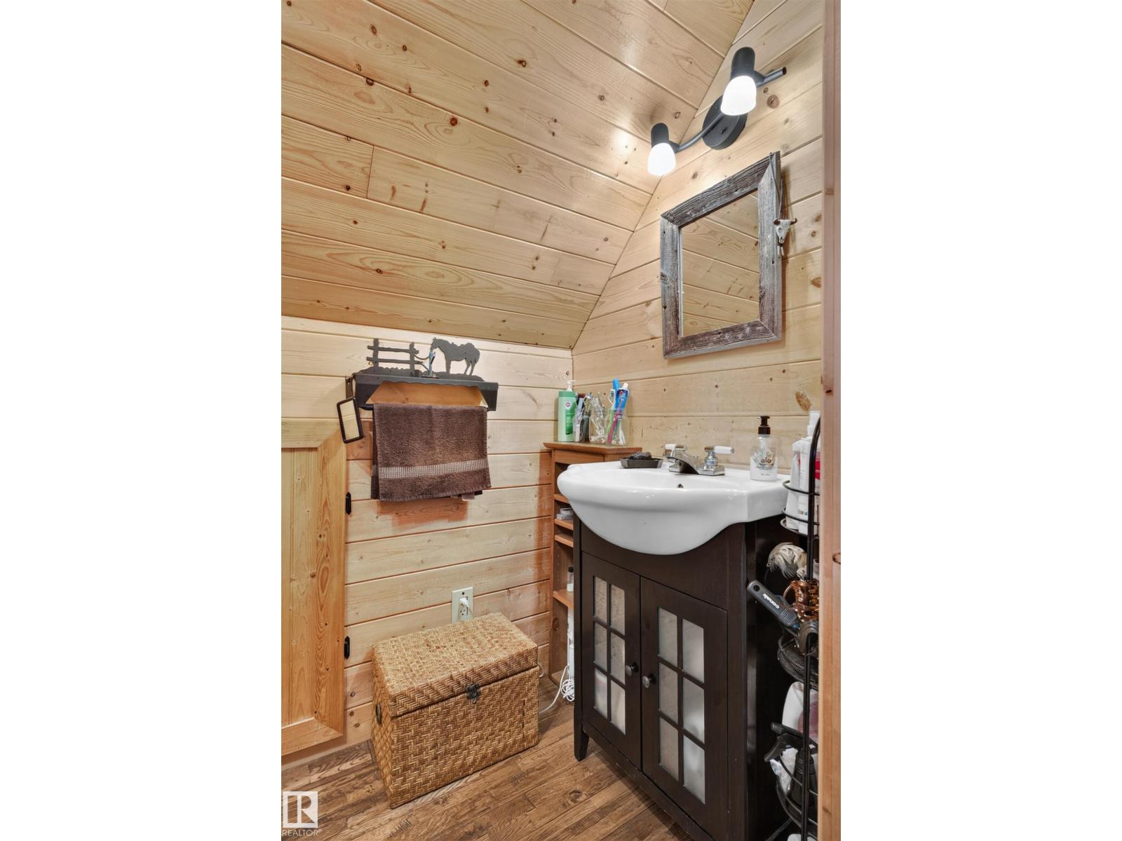 107 Idlehours Drive - Image 20