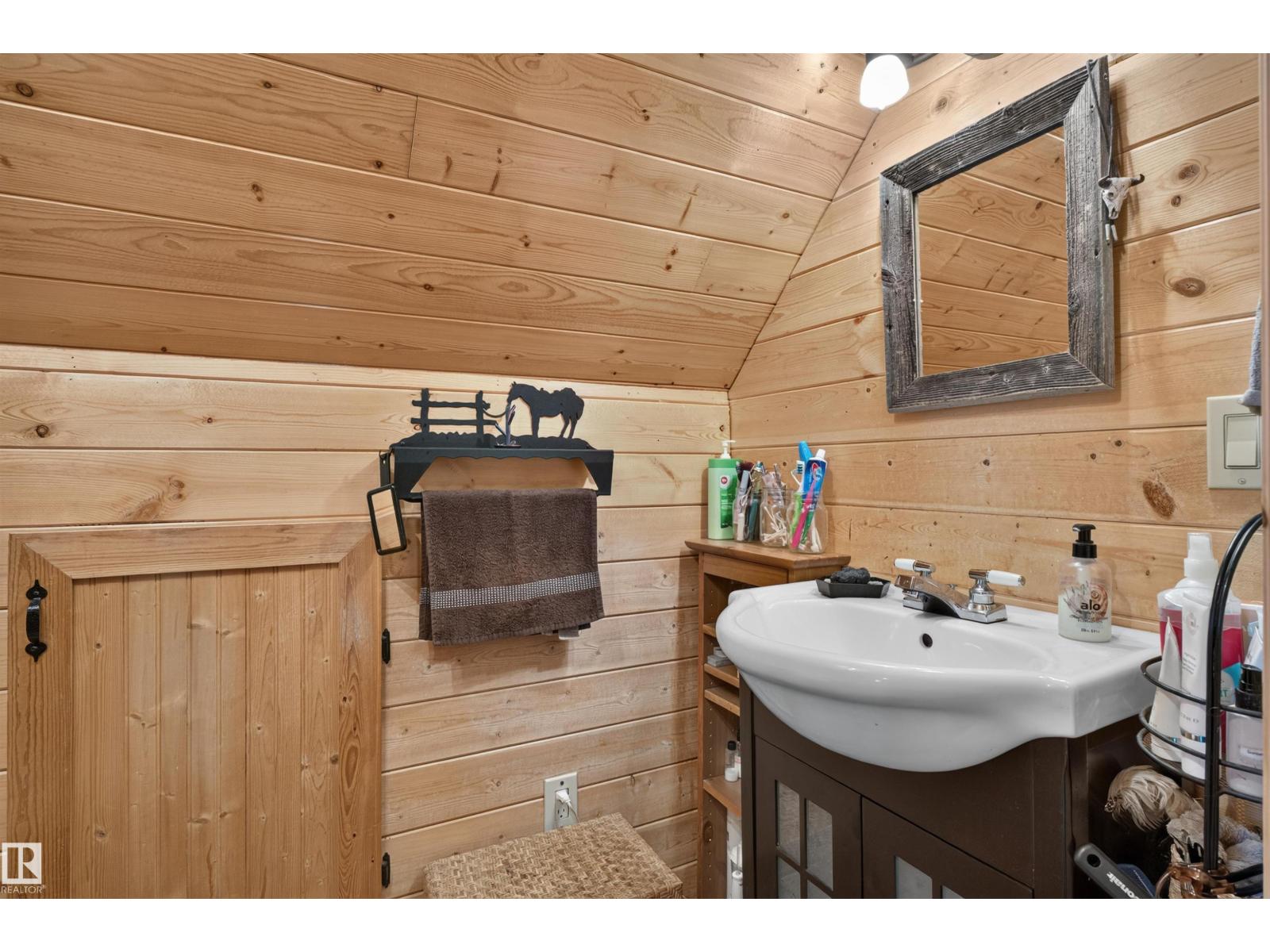 107 Idlehours Drive - Image 19