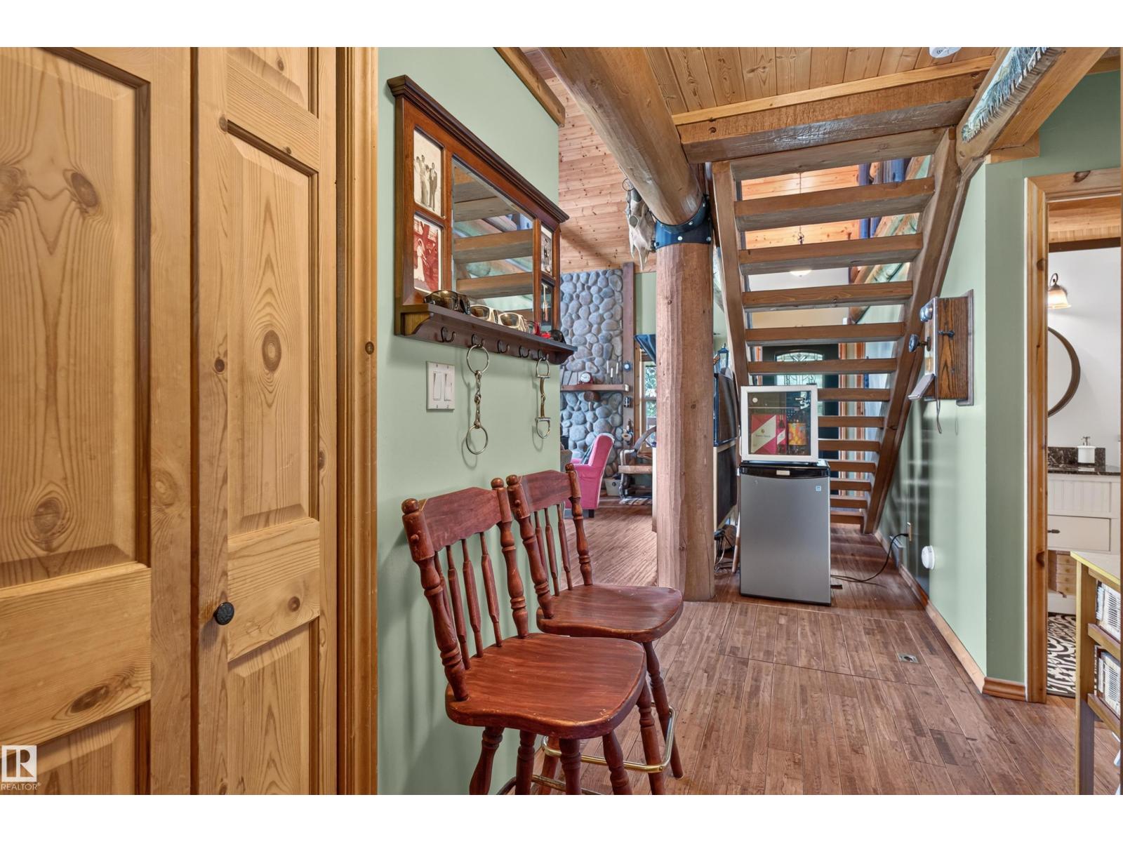107 Idlehours Drive - Image 24