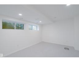 7405 89 St Nw, Edmonton, AB T6C3J7 Photo 33
