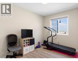 239 Vista Road, Crossfield, AB T0M0S0 Photo 23