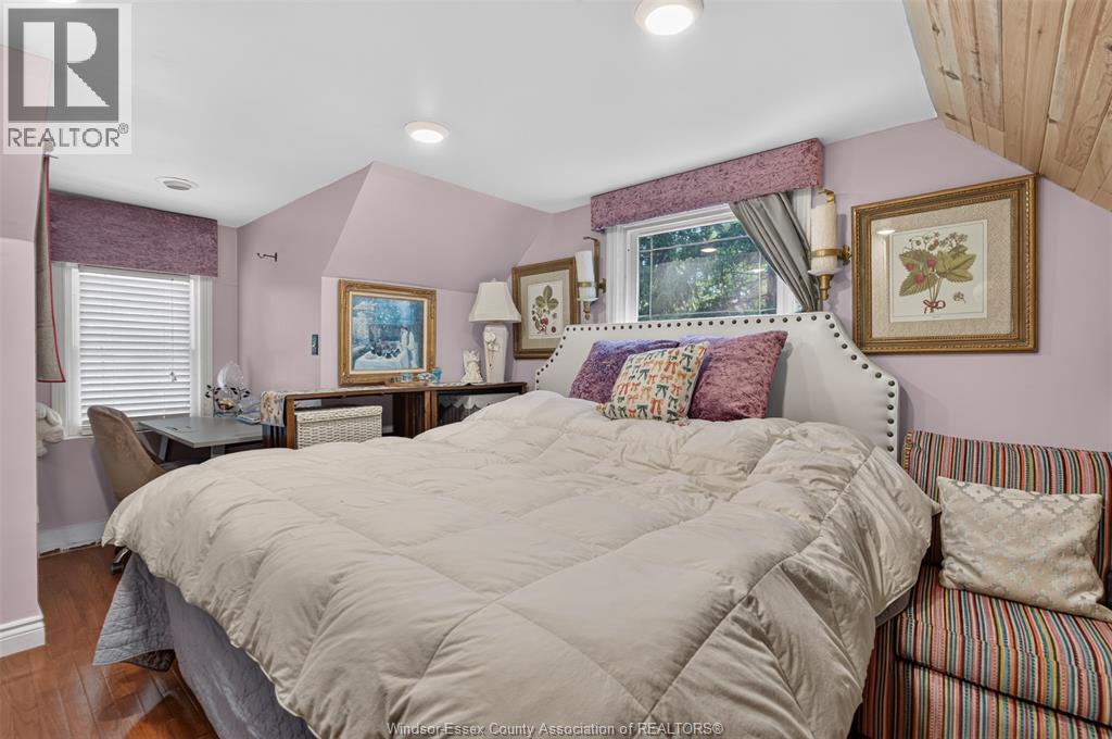 935 BARTLET - 21