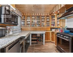 935 Bartlet, Windsor, ON N9G1V3 Photo 16