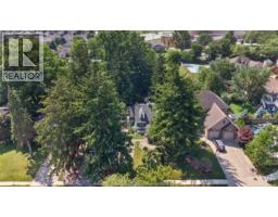 935 Bartlet, Windsor, ON N9G1V3 Photo 38
