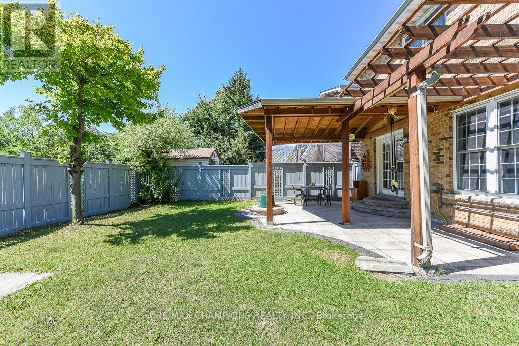 163 SIMMONS BOULEVARD - 45