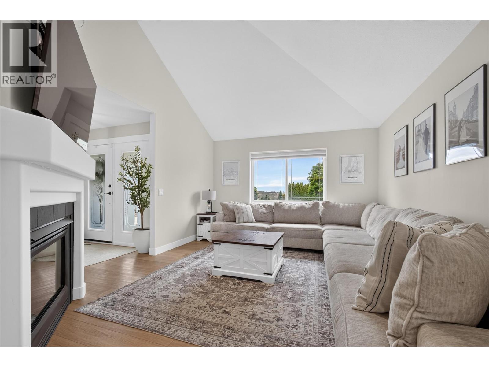 2330 Shannon Woods Drive - Image 10