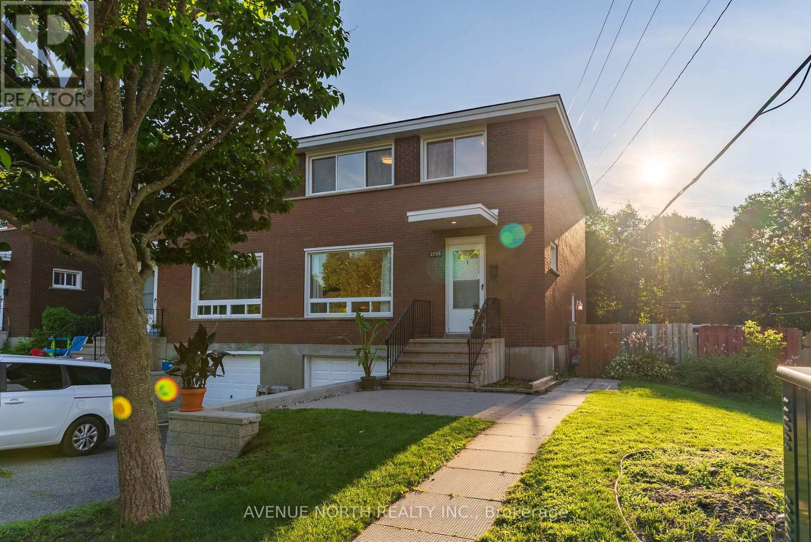 4 Bed, 2 Bath Multi-Family for Sale in Ottawa – 2732-2730 COLMAN STREET, Ottawa – MLS# X13642548 - Image 2