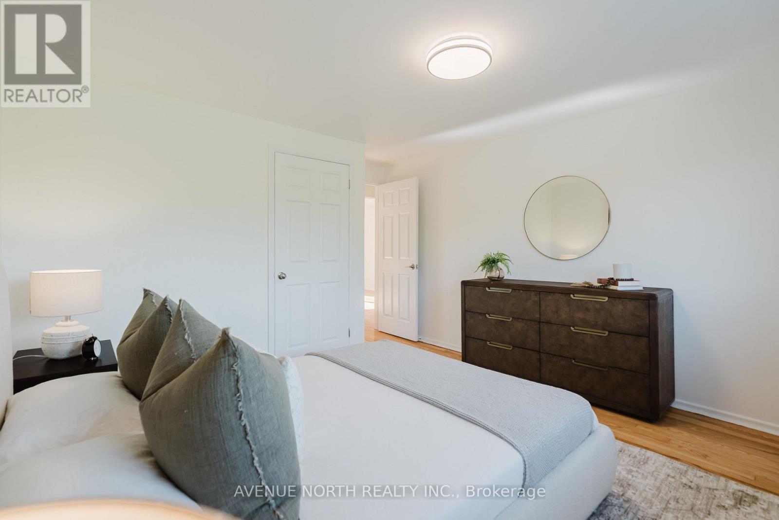 4 Bed, 2 Bath Multi-Family for Sale in Ottawa – 2732-2730 COLMAN STREET, Ottawa – MLS# X13642548 - Image 40
