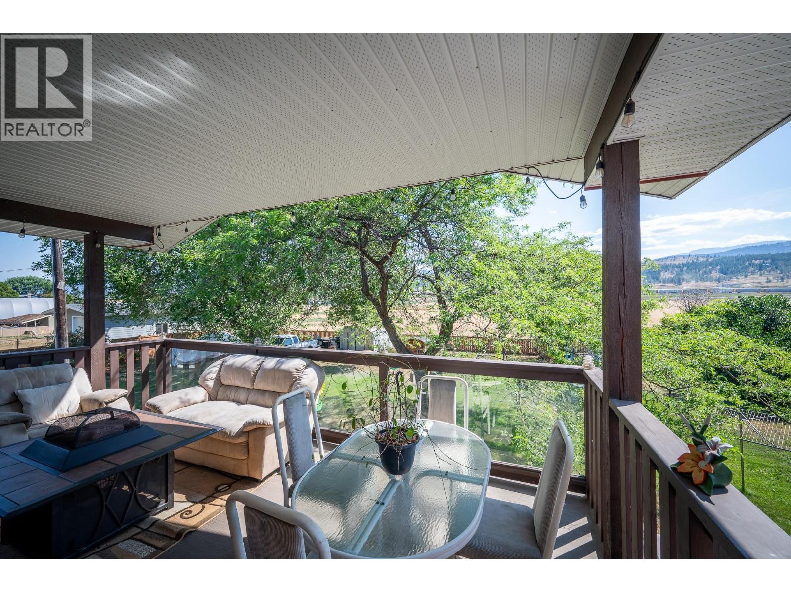 6750 Heffley Road - 24