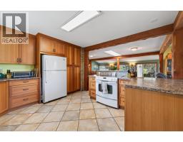 4pc Bathroom - 6750 Heffley Road, Kamloops, BC V2H0B4 Photo 10