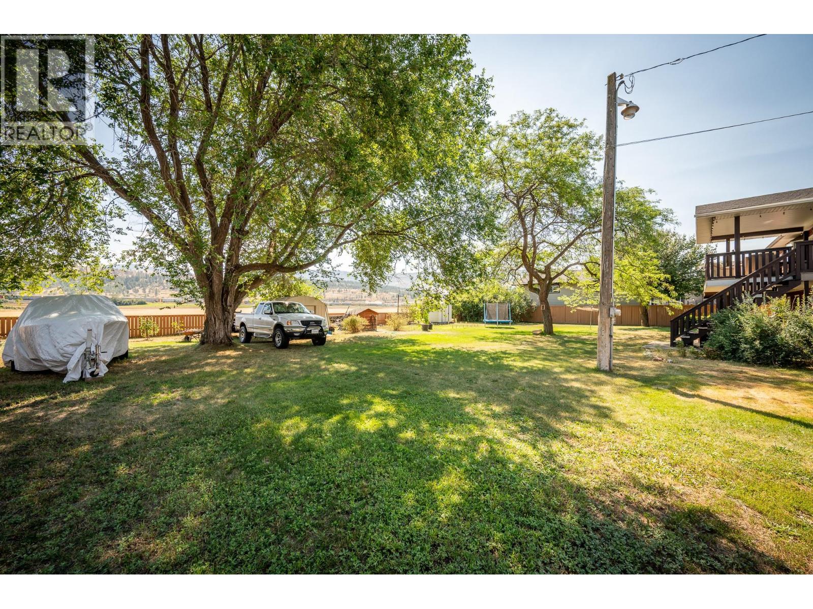 6750 Heffley Road - 38