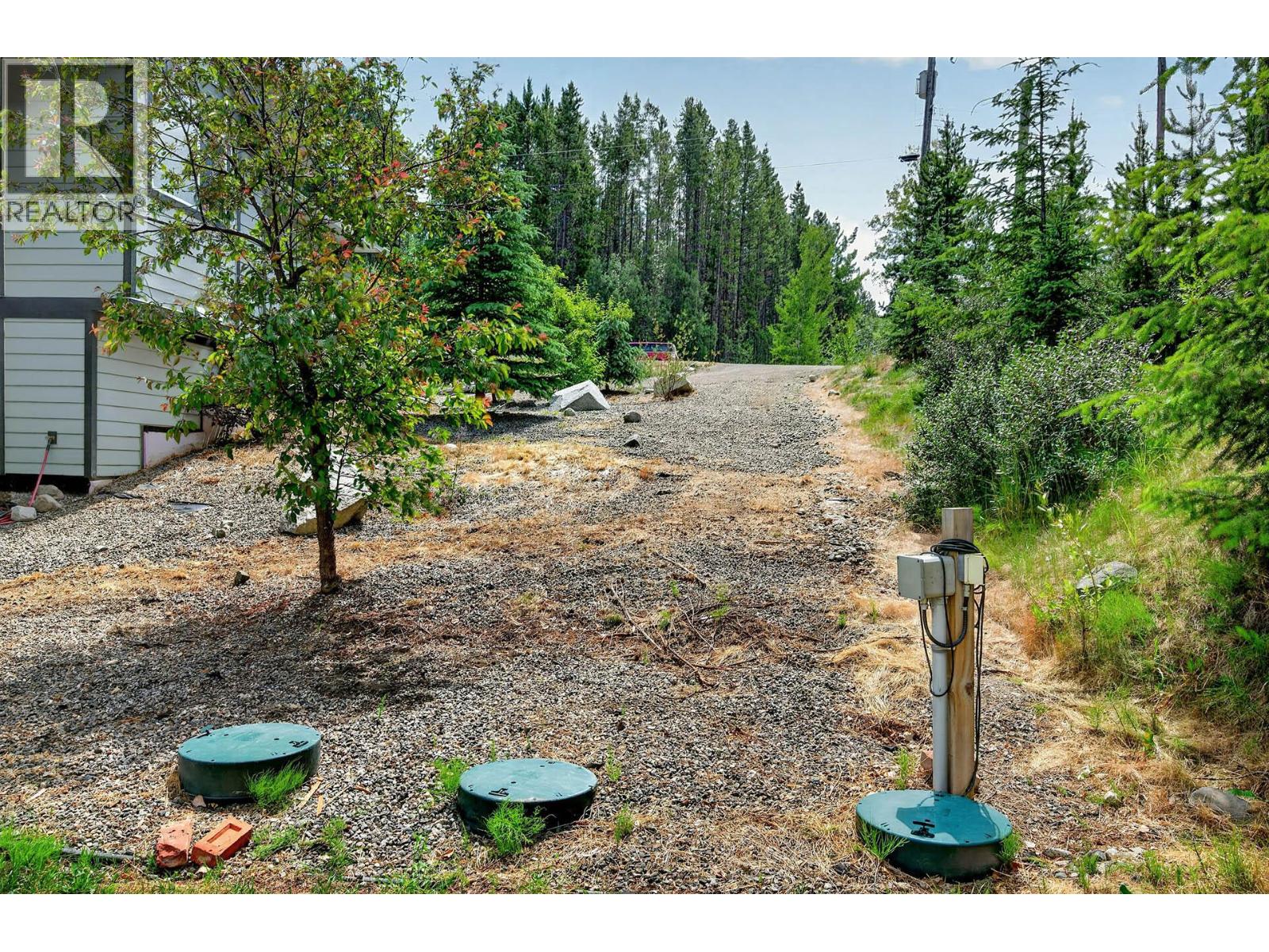 3833 Marmot Road - 77
