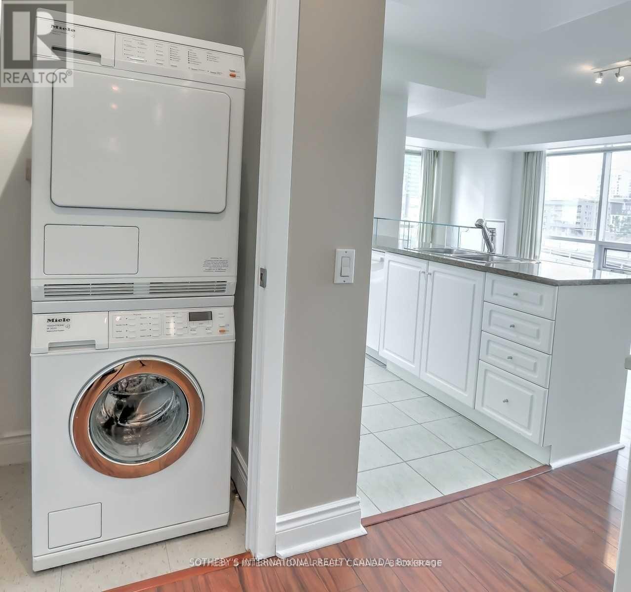 #610W 500 QUEENS QUAY W - 22