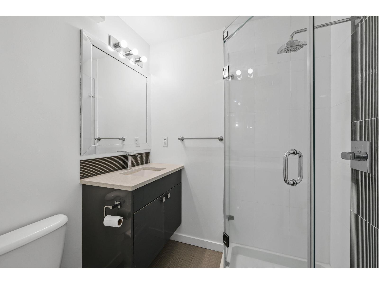 4 Bed, 4 Bath House for Sale in Delta – 10421 SANTA MONICA DRIVE, Delta – MLS# R3153145 - Image 22
