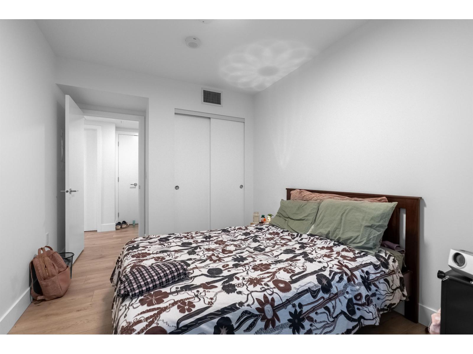 2 Bed, 1 Bath House for Sale in Surrey – 1104 10428 WHALLEY BOULEVARD, Surrey – MLS# R3153165 - Image 7