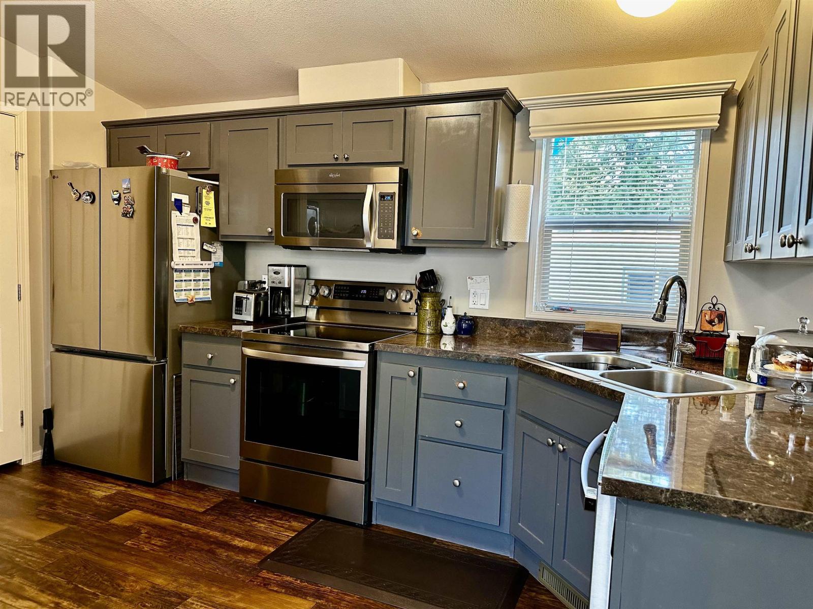 #90-3616 LARCH Avenue, Terrace