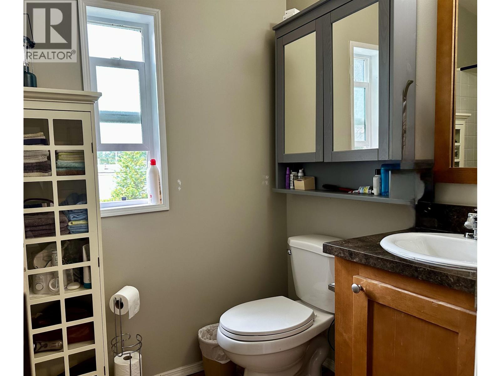 #90-3616 LARCH Avenue, Terrace