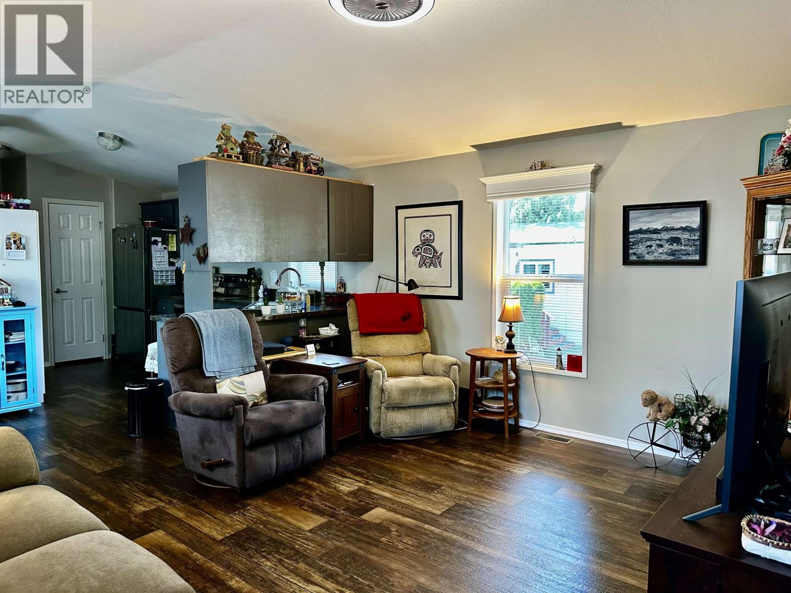 #90-3616 LARCH Avenue, Terrace