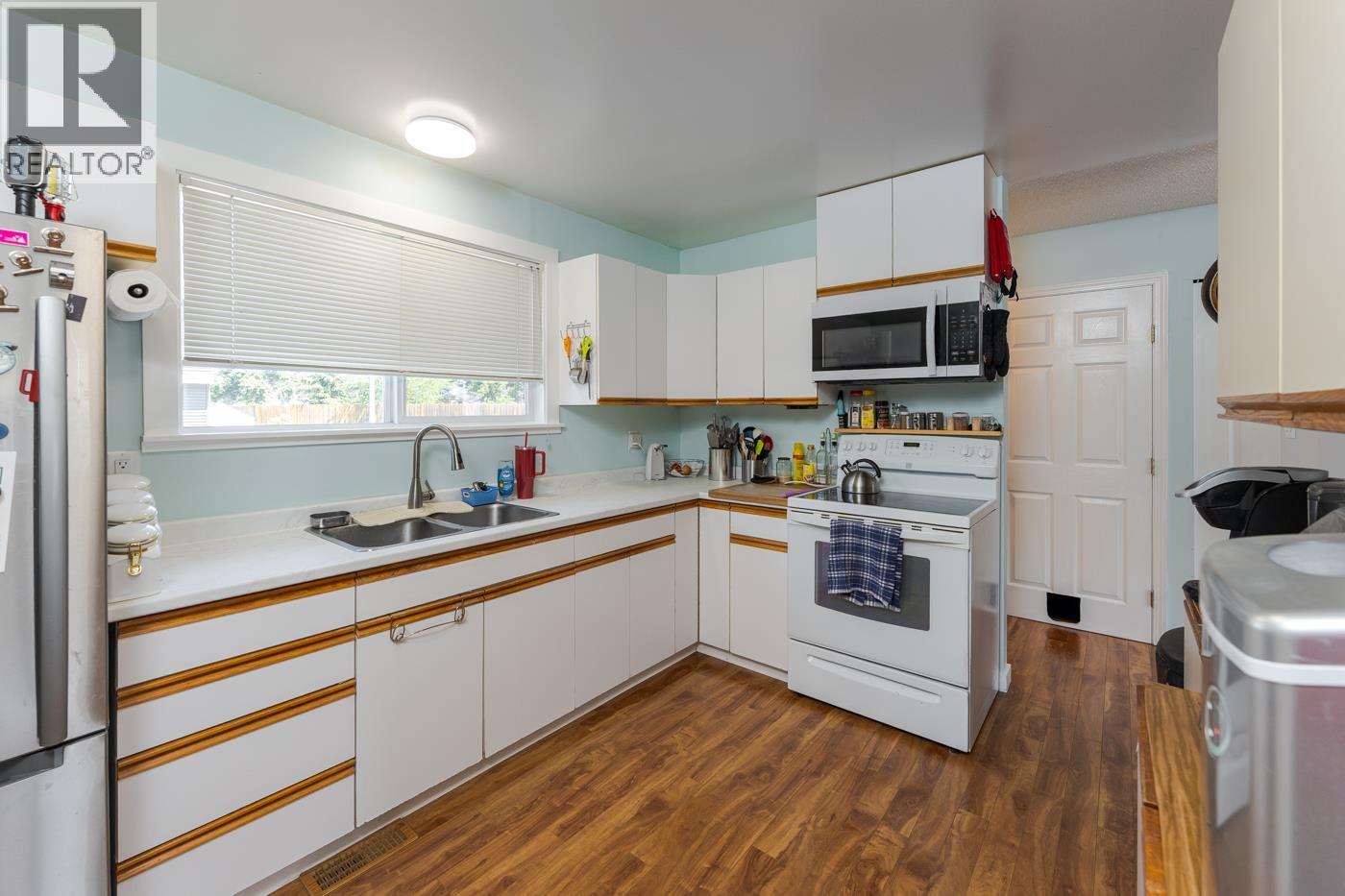 Bathroom of 180 MCARTHUR PLACE · Prince George, BC