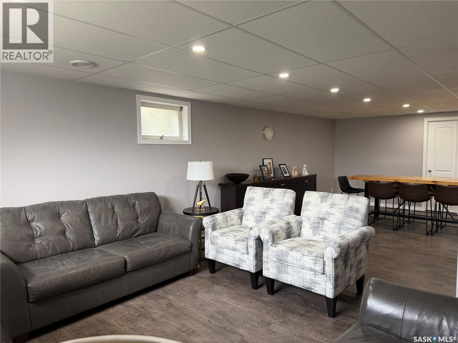 407 5th STREET E - 29