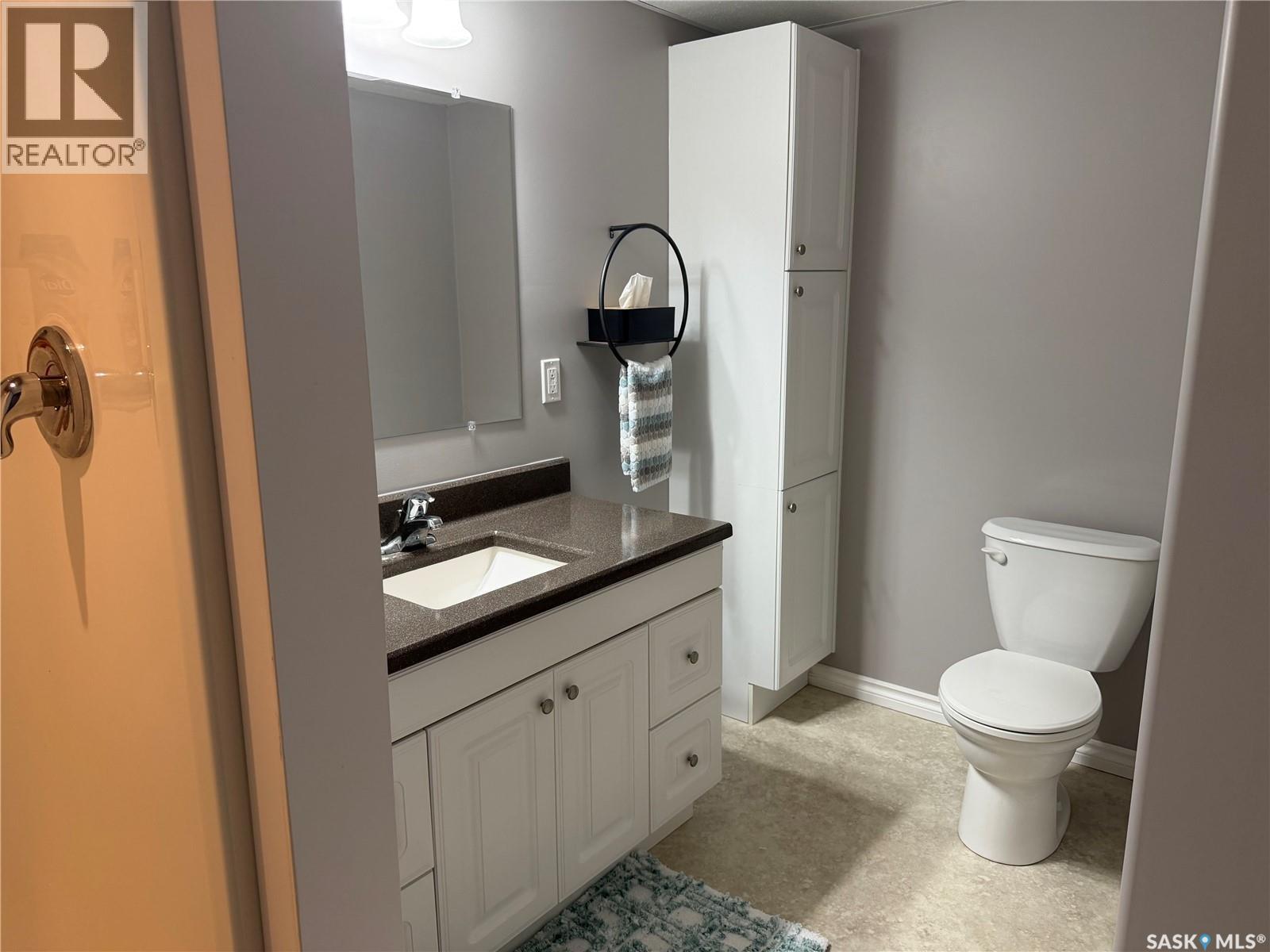 407 5th STREET E - Image 30