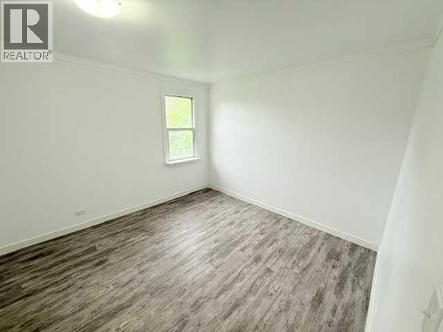 10124 104 Avenue - 13