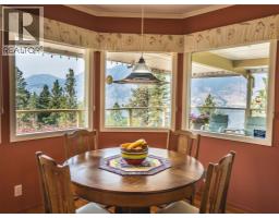 Dining nook - 3954 Valleyview Road, Penticton, BC V2A8V8 Photo 13