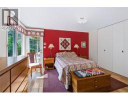 2pc Bathroom - 3954 Valleyview Road, Penticton, BC V2A8V8 Photo 17