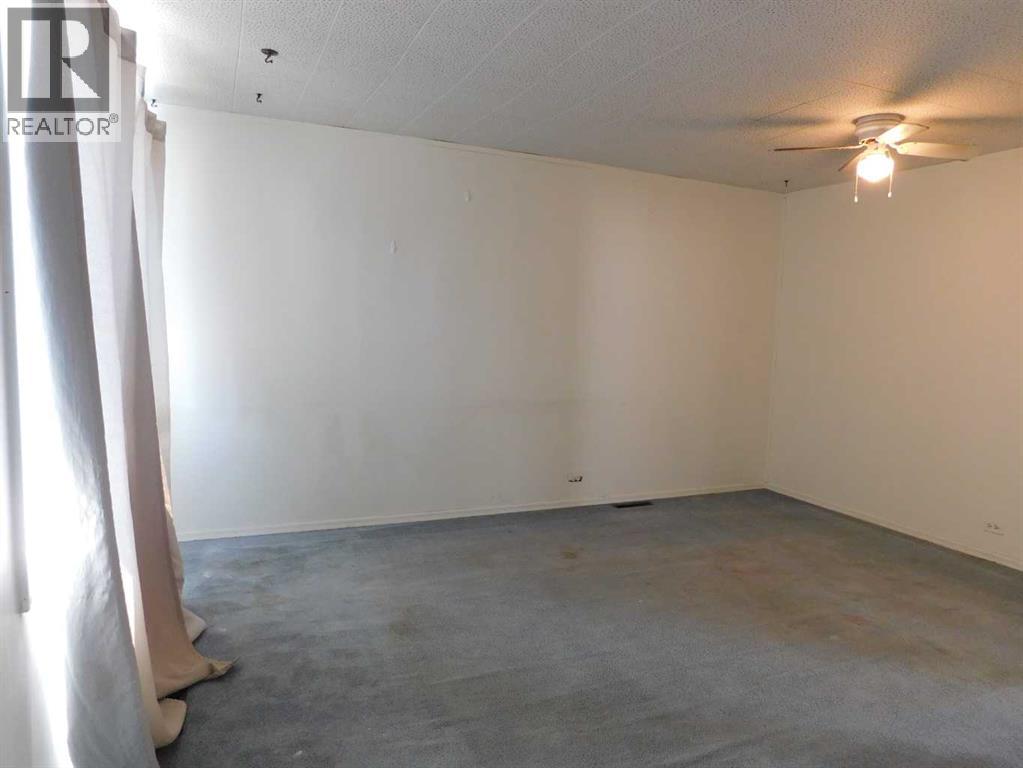 122 44 Avenue W - Image 4