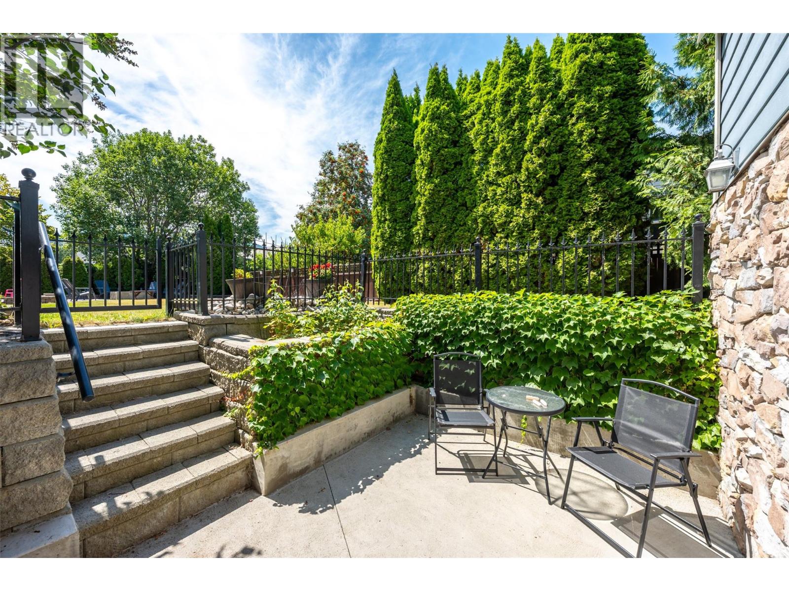 1507 Wharf Street, Summerland