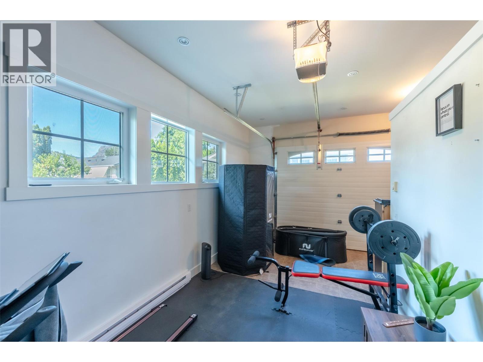 1507 Wharf Street, Summerland
