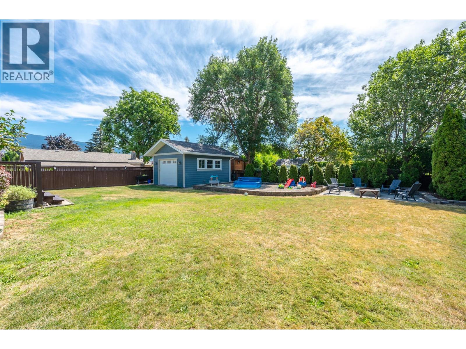 1507 Wharf Street, Summerland