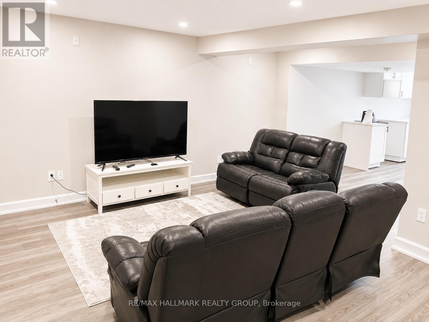 1 Bed, 1 Bath House for Rent in Ottawa – 1926 CELESTE WAY, Ottawa – MLS# X13642558 - Image 7