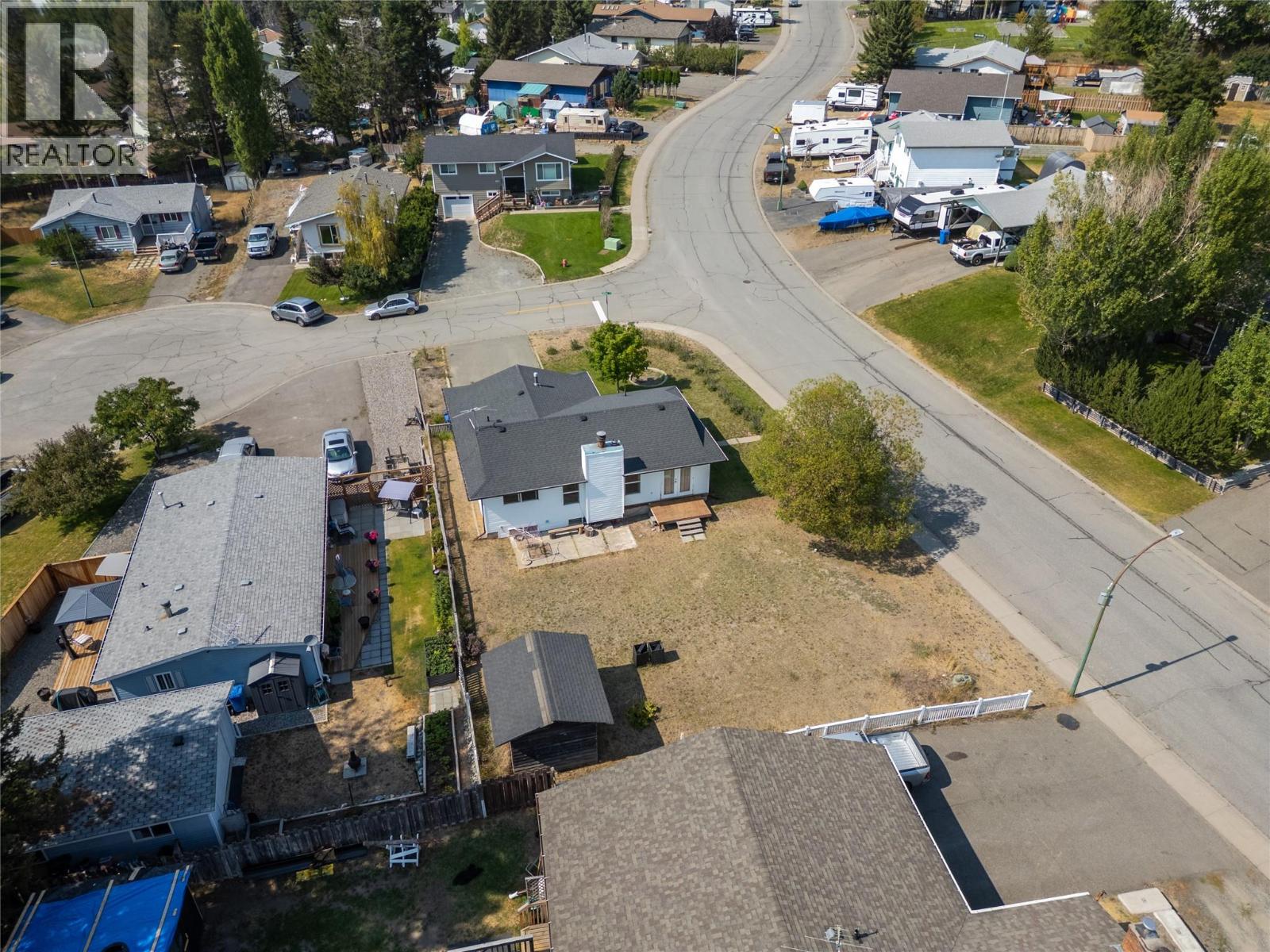 297 Chestnut Court - 34