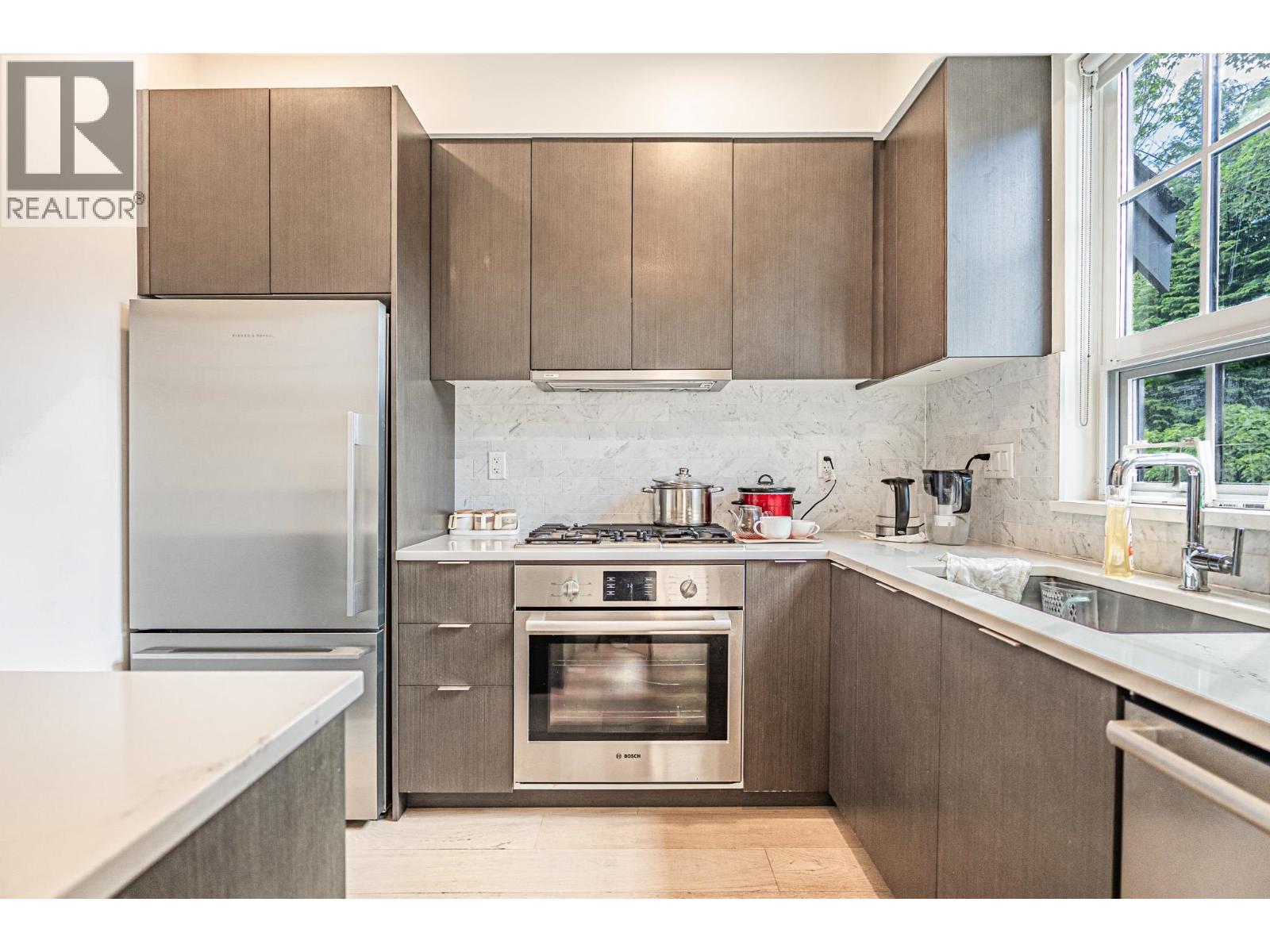 4 Bed, 3 Bath House for Sale in Vancouver – 7903 OAK STREET, Vancouver – MLS# R3153111 - Image 7