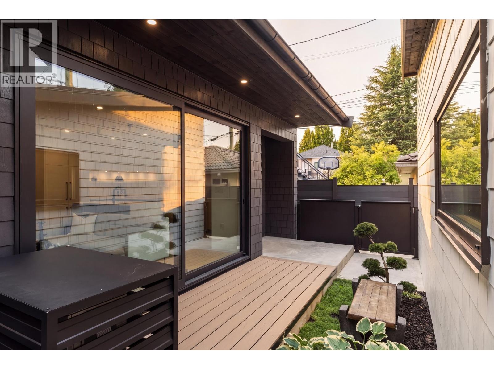 3 Bed, 3 Bath House for Sale in Vancouver – 2 4956 CHESTER STREET, Vancouver – MLS# R3153142 - Image 22