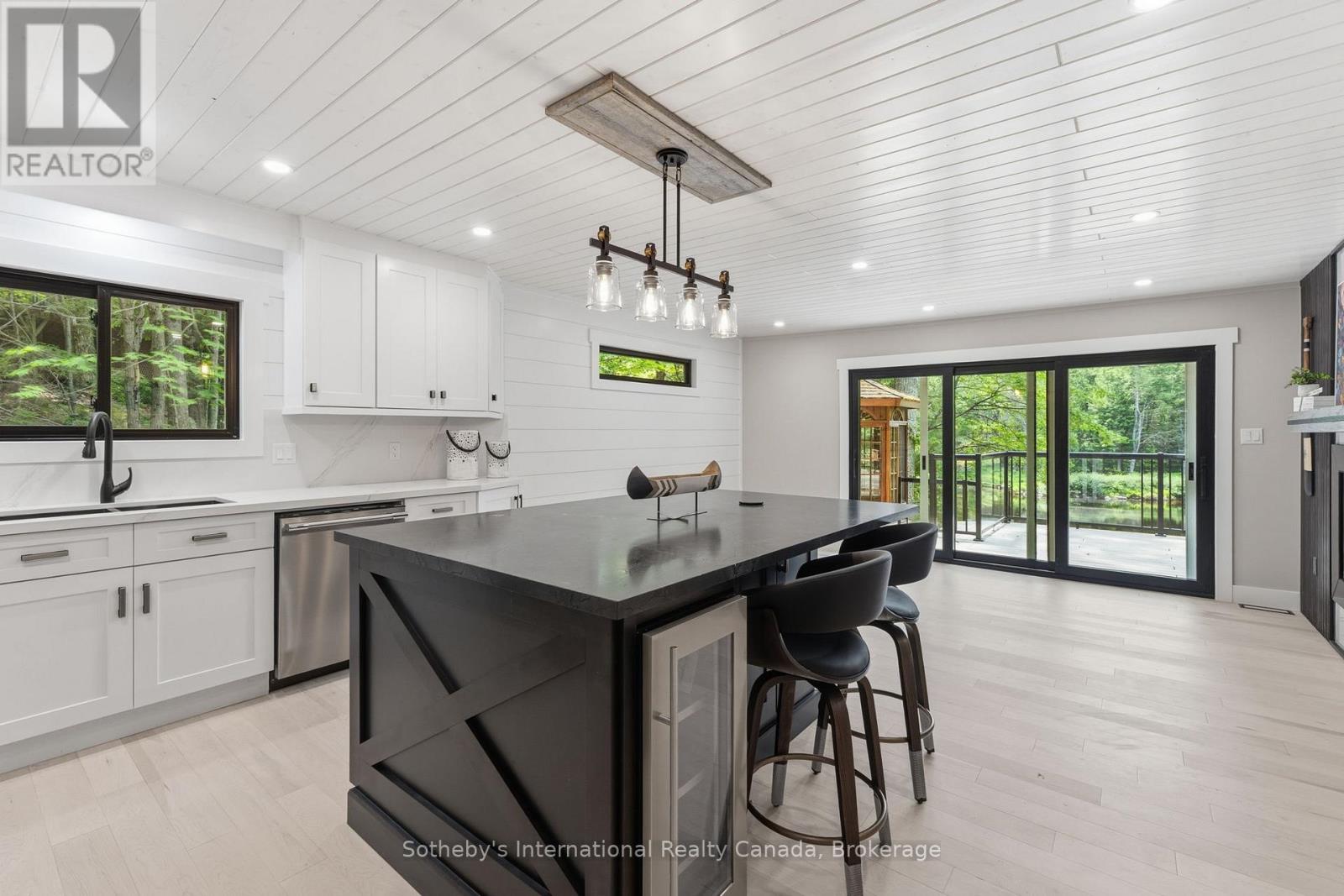 1023 STRACHAN POINT ROAD - Image 22