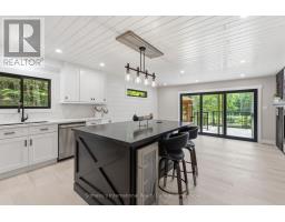 1023 Strachan Point Road, Muskoka Lakes), ON P0C1A0 Photo 22