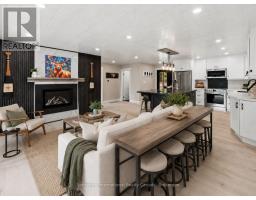 Family room - 1023 Strachan Point Road, Muskoka Lakes), ON P0C1A0 Photo 8