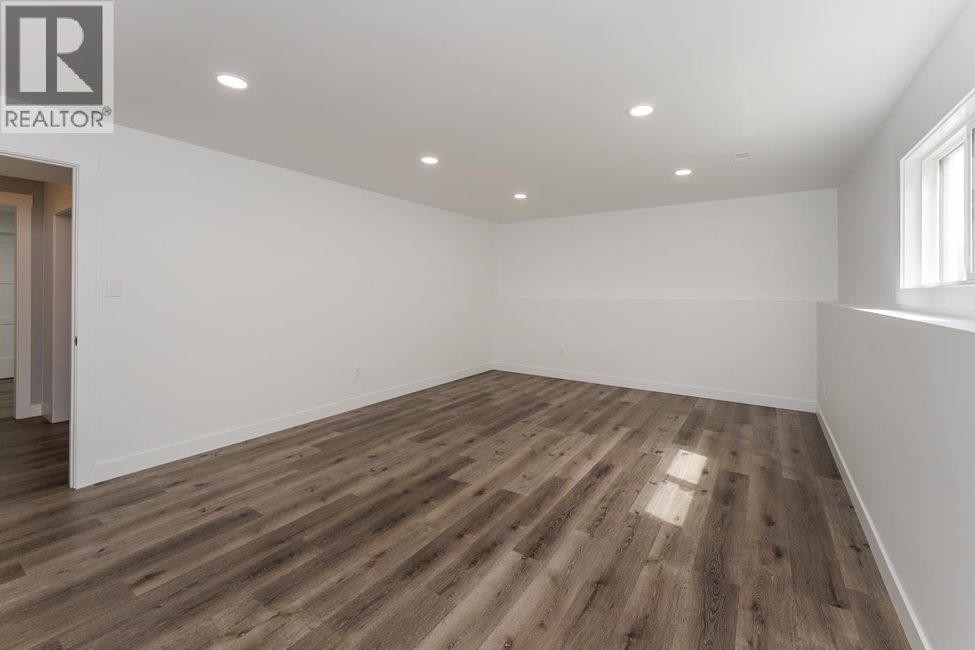 Photo 13 of 28 — 8976 TATLOW PLACE · Prince George, BC