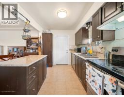 5987 Malvern Avenue, Burnaby, BC V5E3E7 Photo 7
