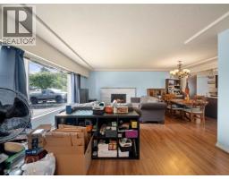 5987 Malvern Avenue, Burnaby, BC V5E3E7 Photo 6