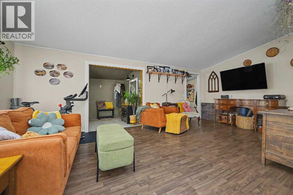 842 Briarwood Road - 9