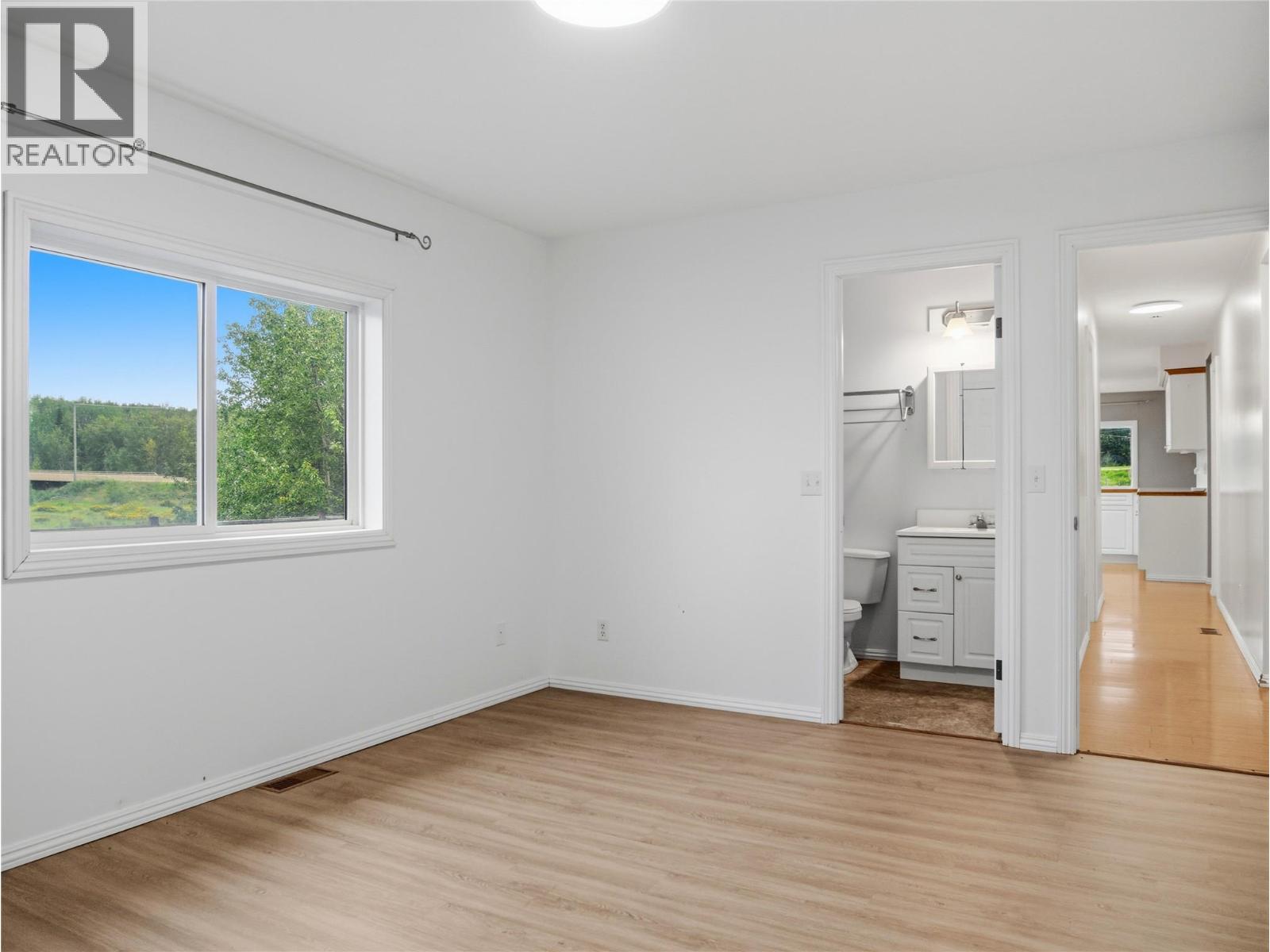 461 Hanna Road - 37