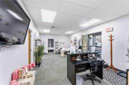 169 Marion Street, Winnipeg, MB R2H0T3 Photo 14