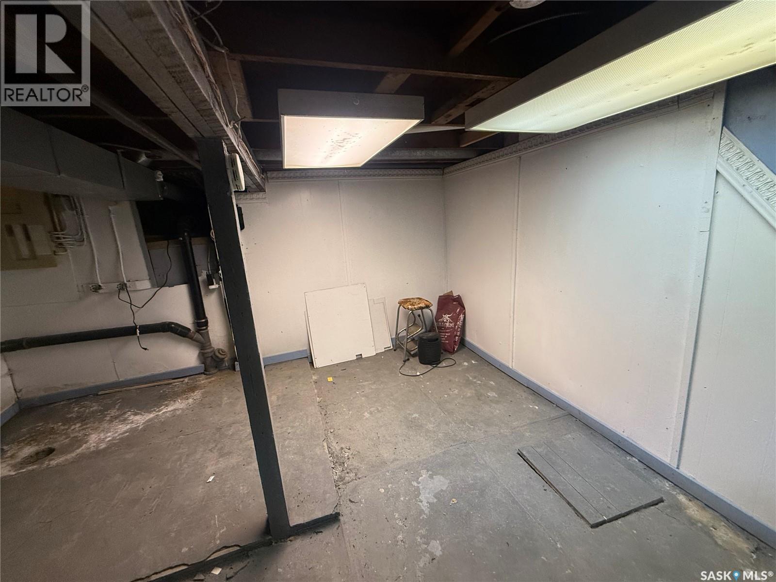 381 Main STREET - 21