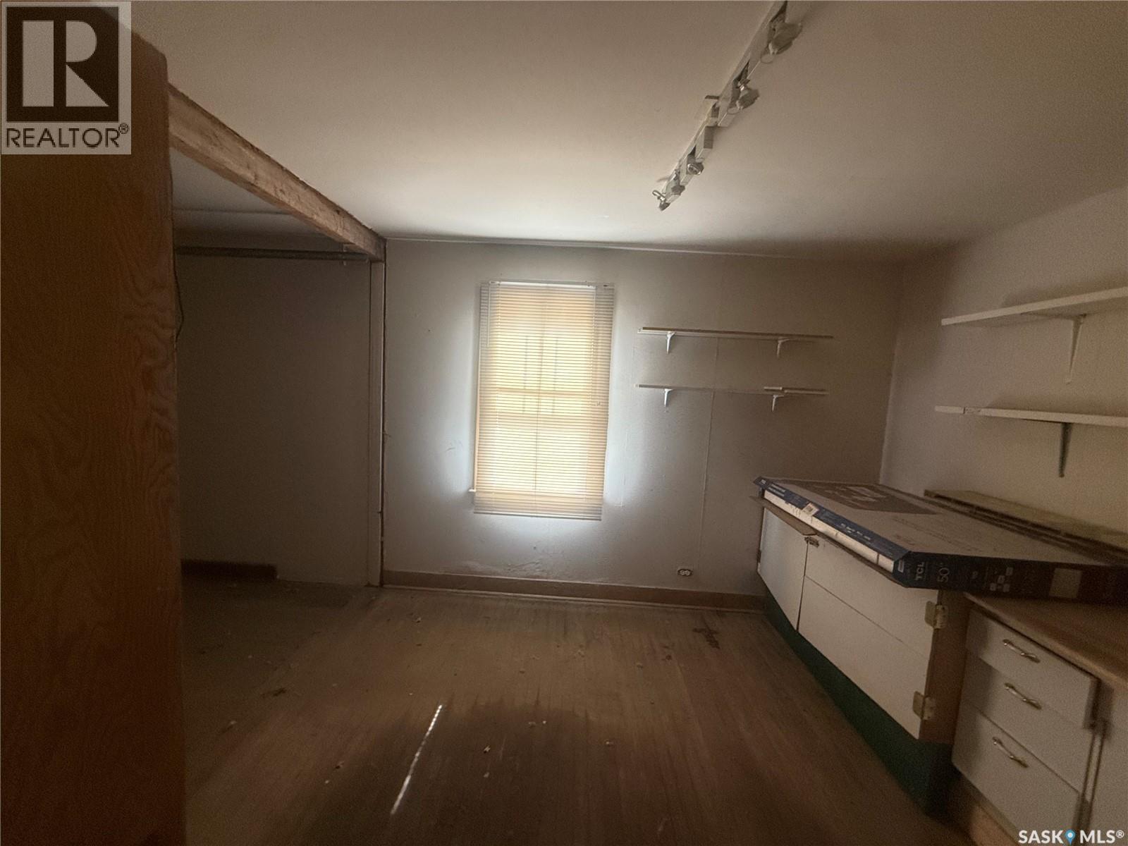 381 Main STREET - 27