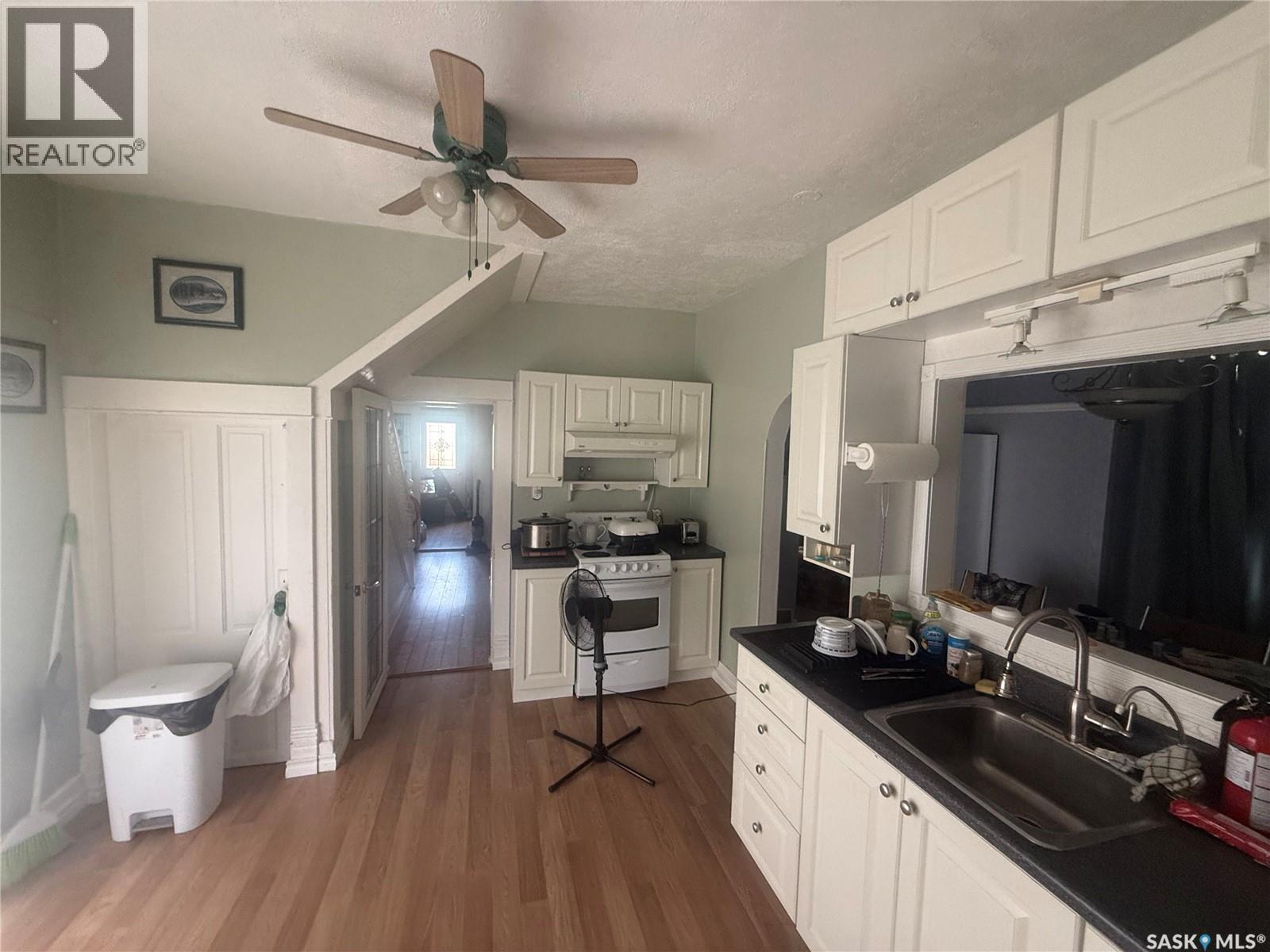 381 Main STREET - 6