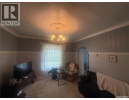 381 Main Street, Bengough, SK S0C0K0 Photo 11
