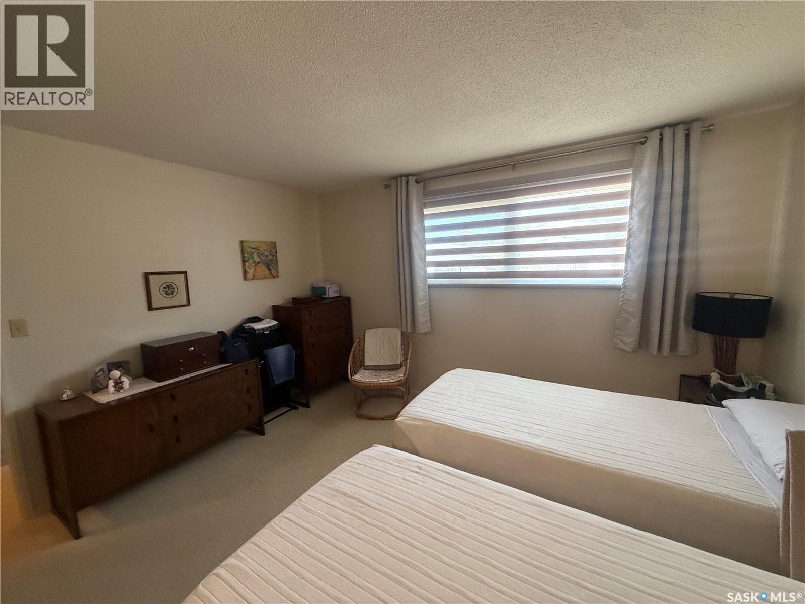66 Kasper CRESCENT - 13